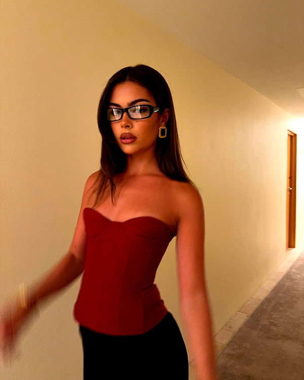 oliviaphillipps instagram image archive image