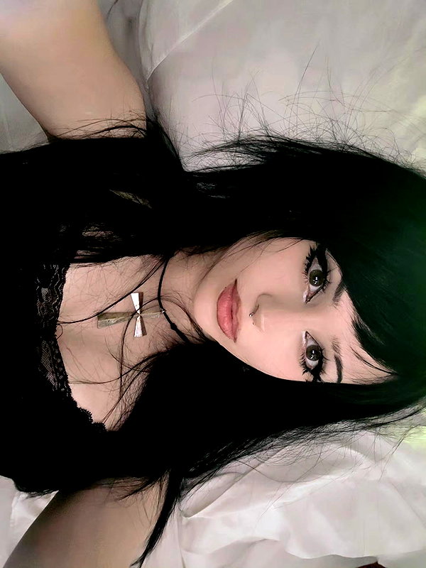 xoreniiiiii instagram image archive image
