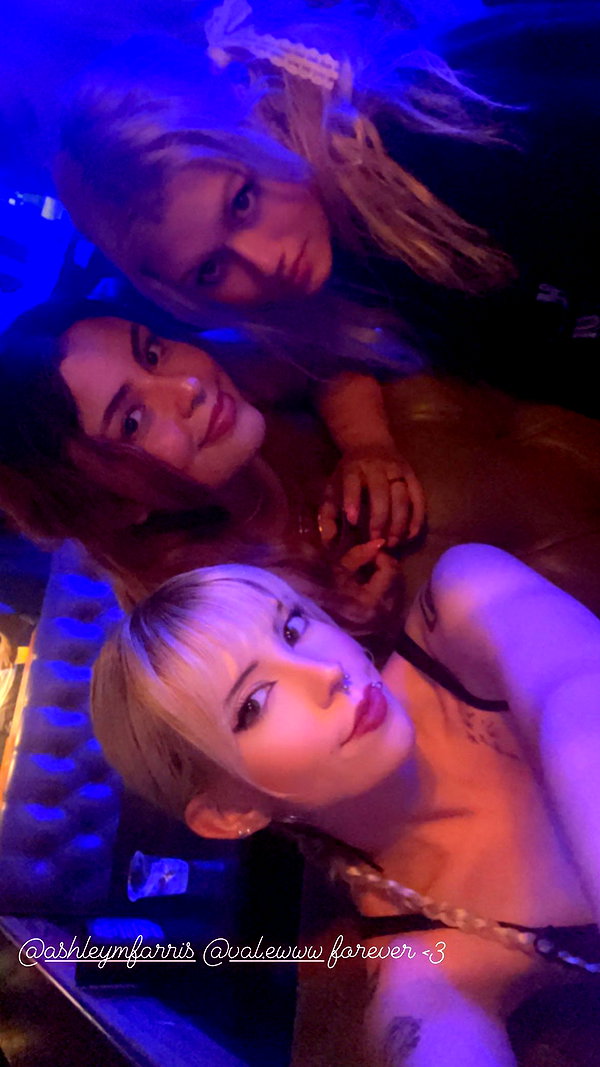haileylayfield instagram image archive image