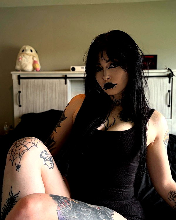 machine_mommy instagram image archive image