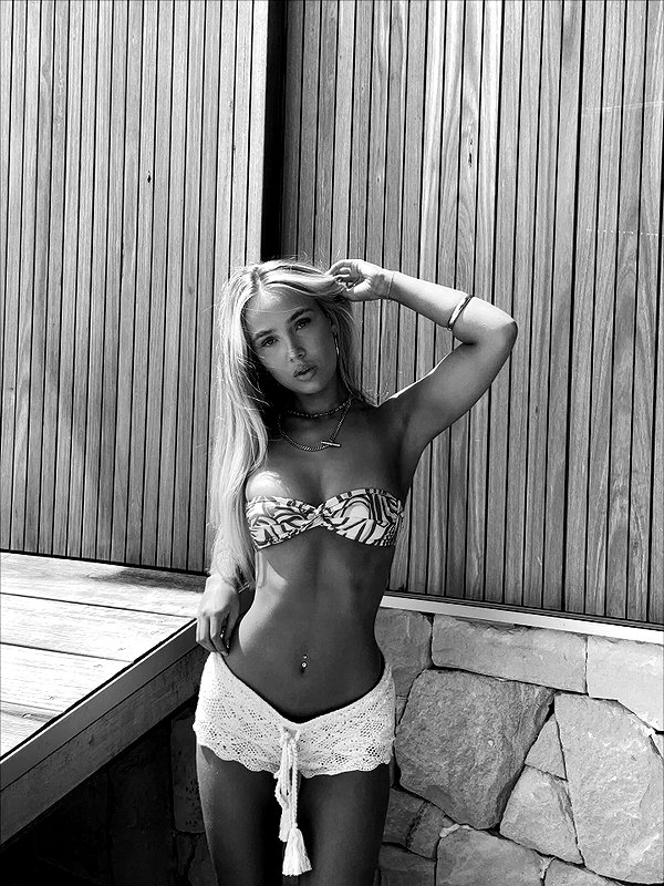 0emmamac instagram image archive image