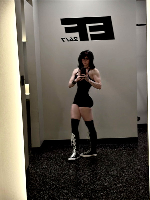 letsplayhappy_ instagram image archive image