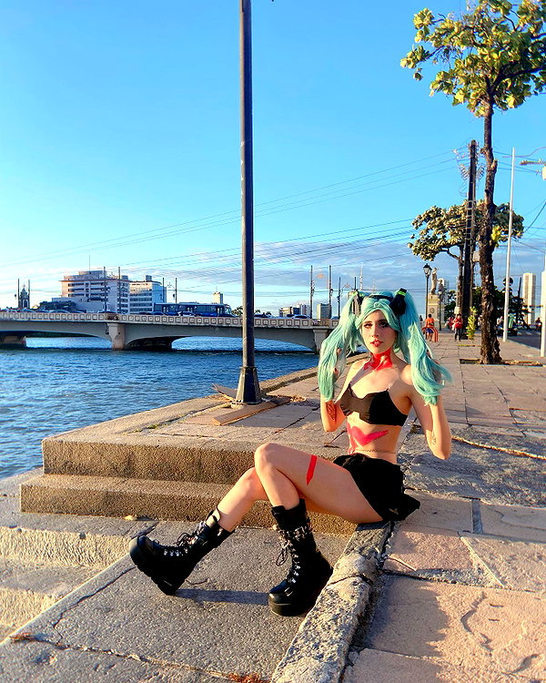 jadelaverne instagram image archive image