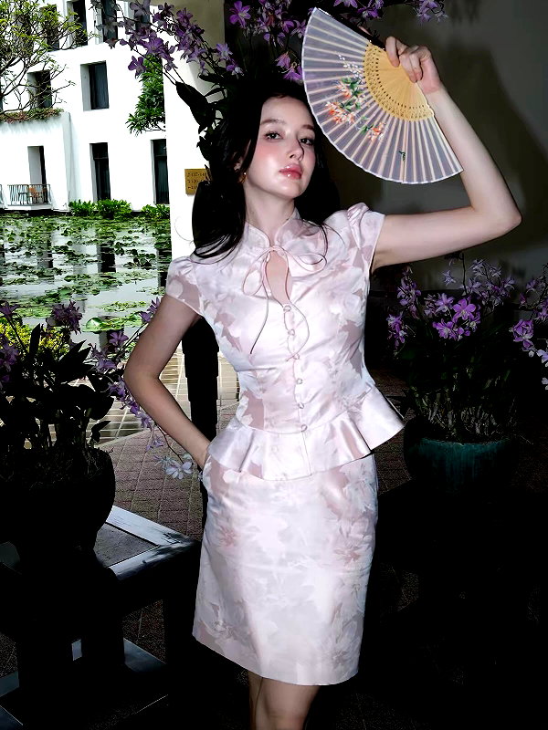 fair_mua instagram image archive image