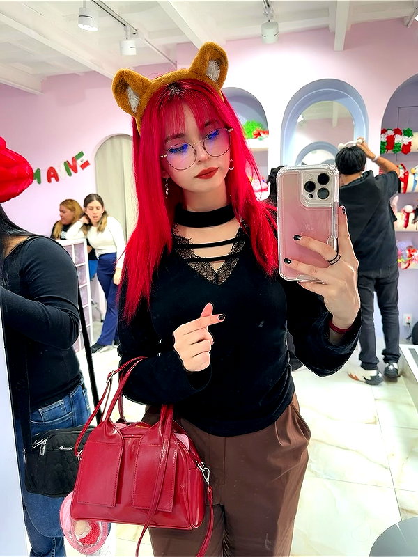 luly1980s instagram image archive image