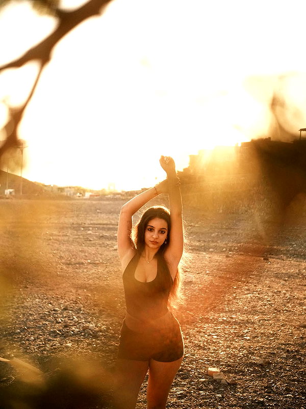 shelly_.mor instagram image archive image