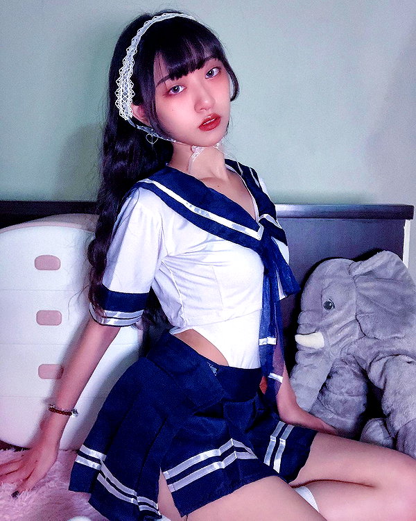 ge.more_x instagram image archive image