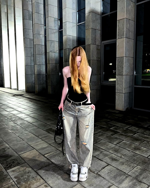 d.ddomyn instagram image archive image