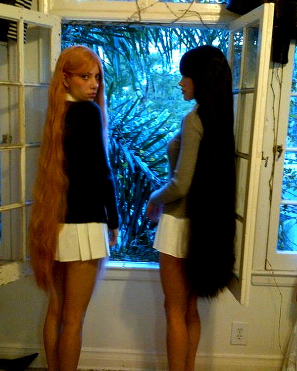 leonanaomii instagram image archive image