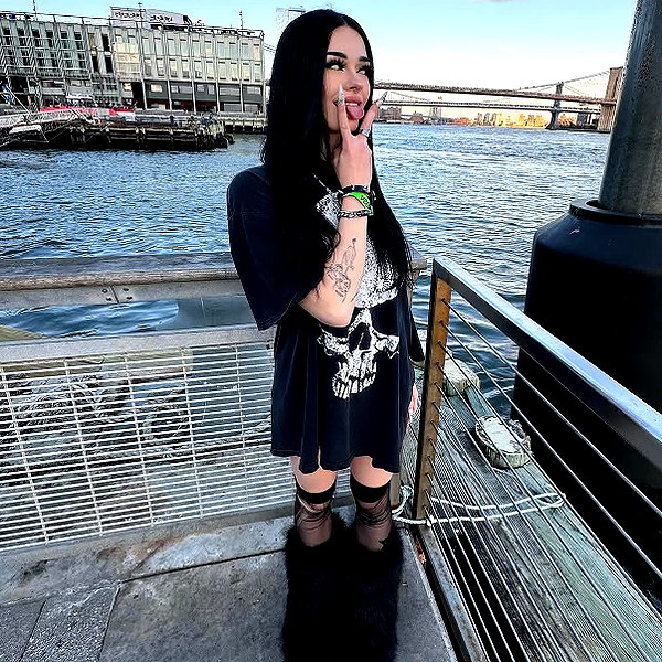gabs.z.x instagram image archive image