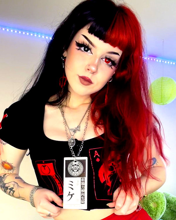 yeahimcaroline instagram image archive image