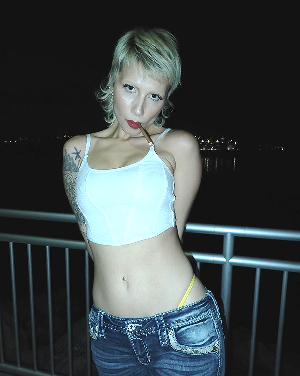 bentevviolet instagram image archive image