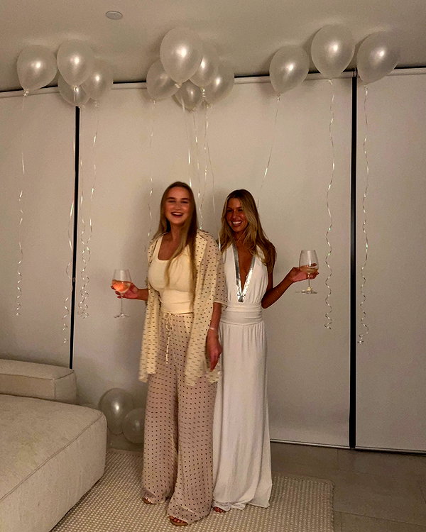 sophiebatzloff instagram image archive image