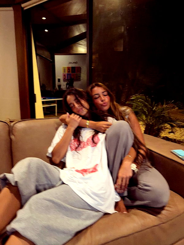 gabimfmoura instagram image archive image