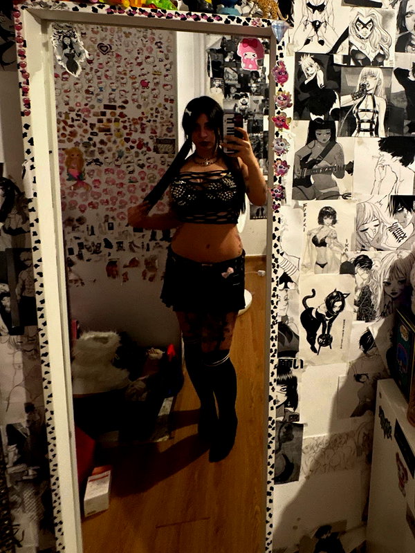 hellokittyangel666 instagram image archive image