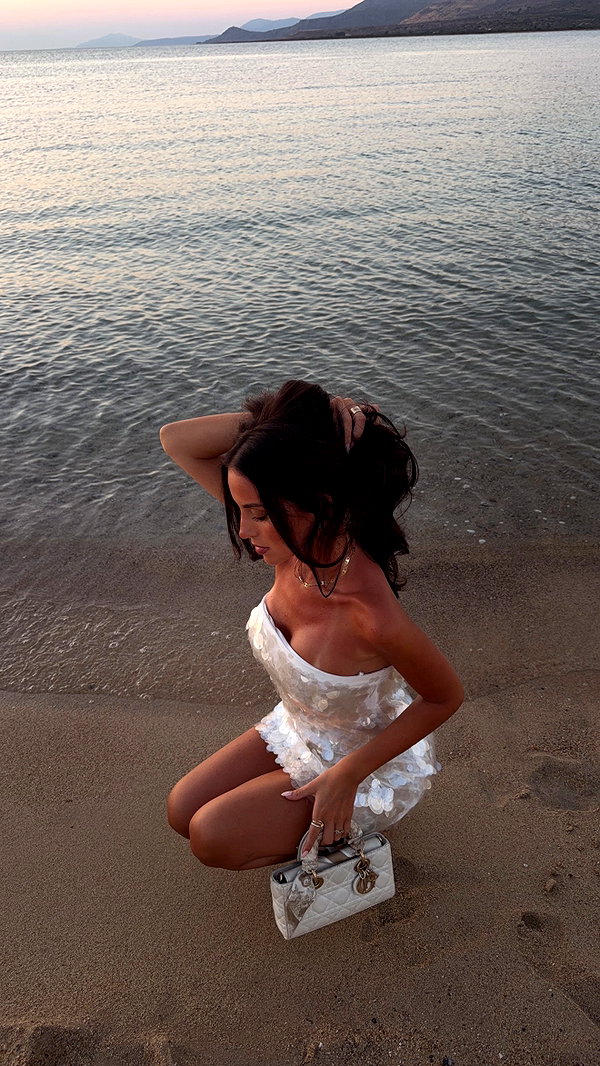 zoeliss instagram image archive image