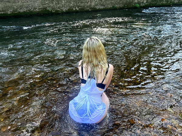 ash.onme instagram image archive image