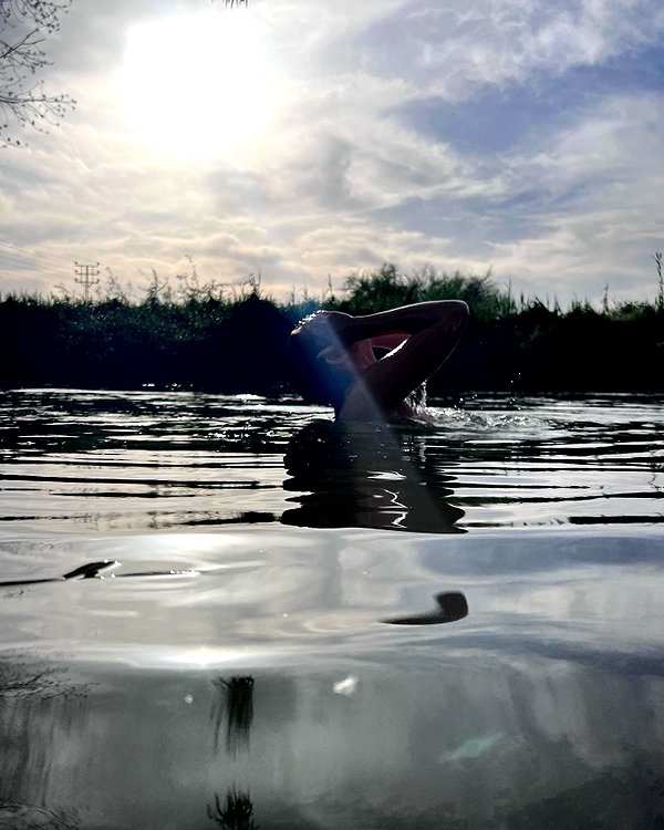 eva_romanovski instagram image archive image