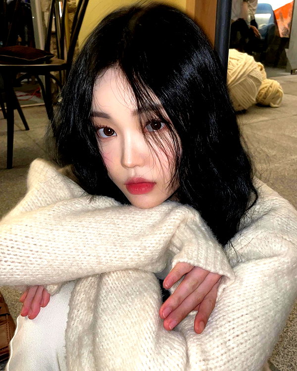daxbin instagram image archive image