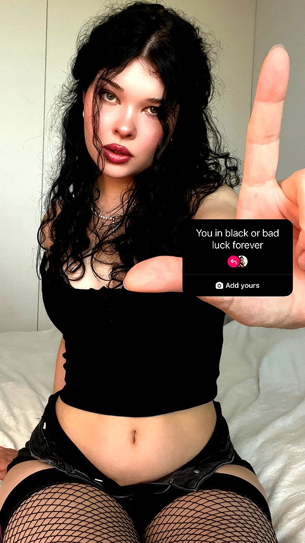 itsannaxvee instagram image archive image
