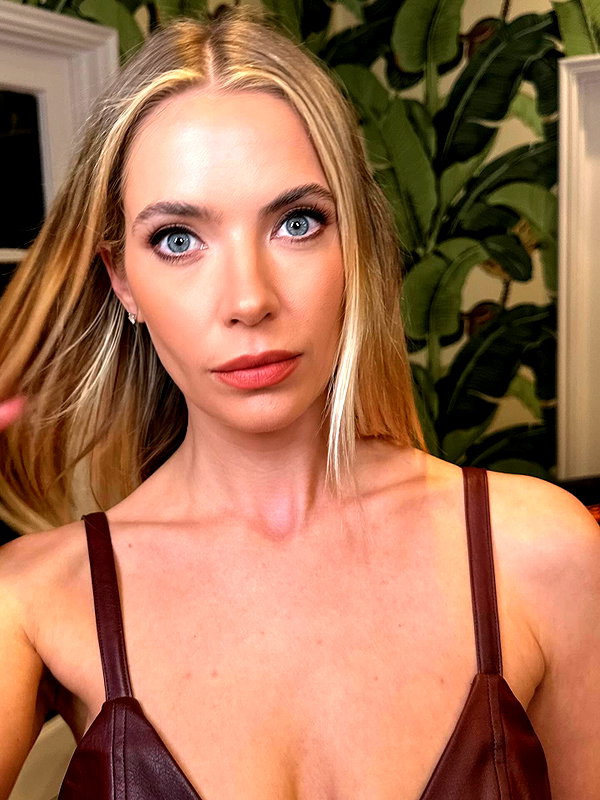 ashleybenson instagram image archive image