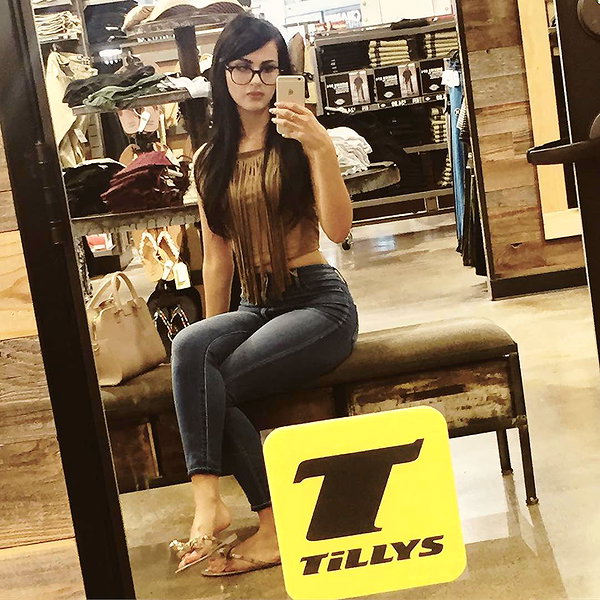 sssniperwolf instagram image archive image