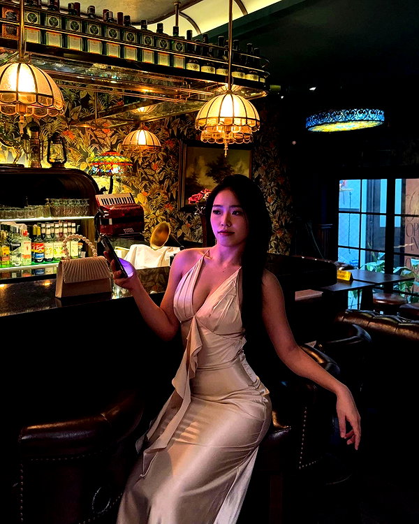 lyhythuedoxinh instagram image archive image