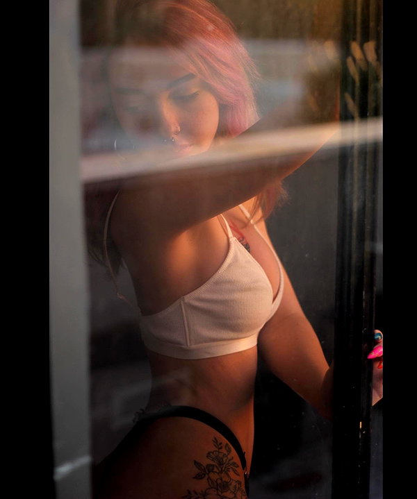 karin_orhov instagram image archive image