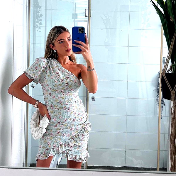 annezivi instagram image archive image