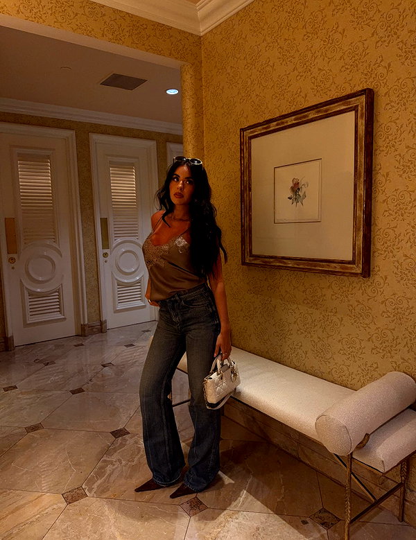 zoeliss instagram image archive image