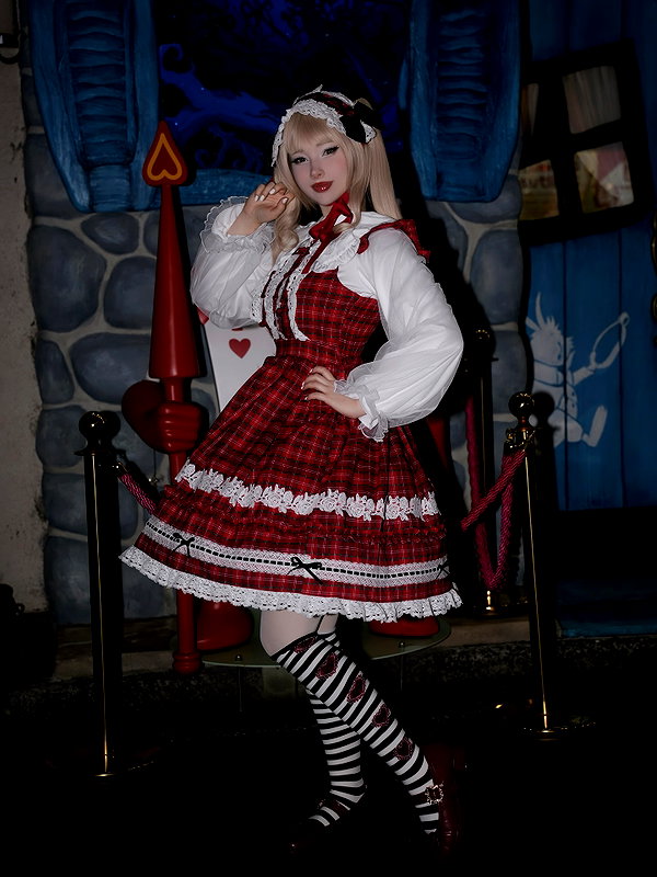 alina_thedoll instagram image archive image