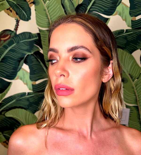ashleybenson instagram image archive image