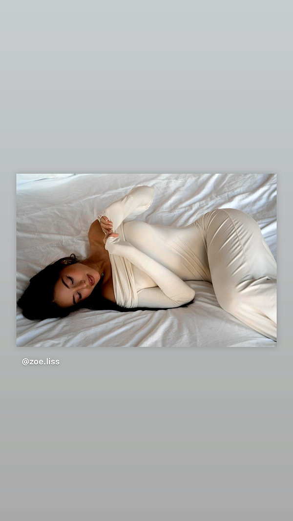 zoeliss instagram image archive image