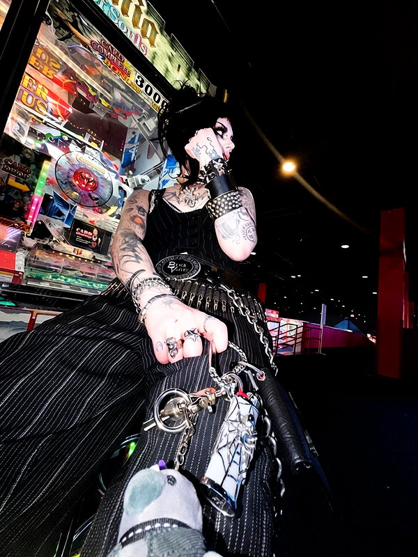 yeahimcaroline instagram image archive image