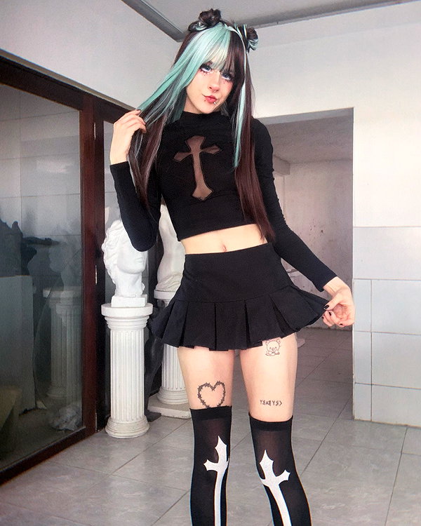 jadelaverne instagram image archive image