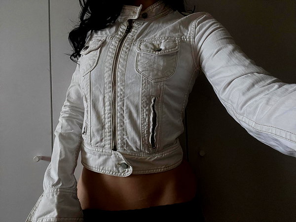 kk.vintagee instagram image archive image