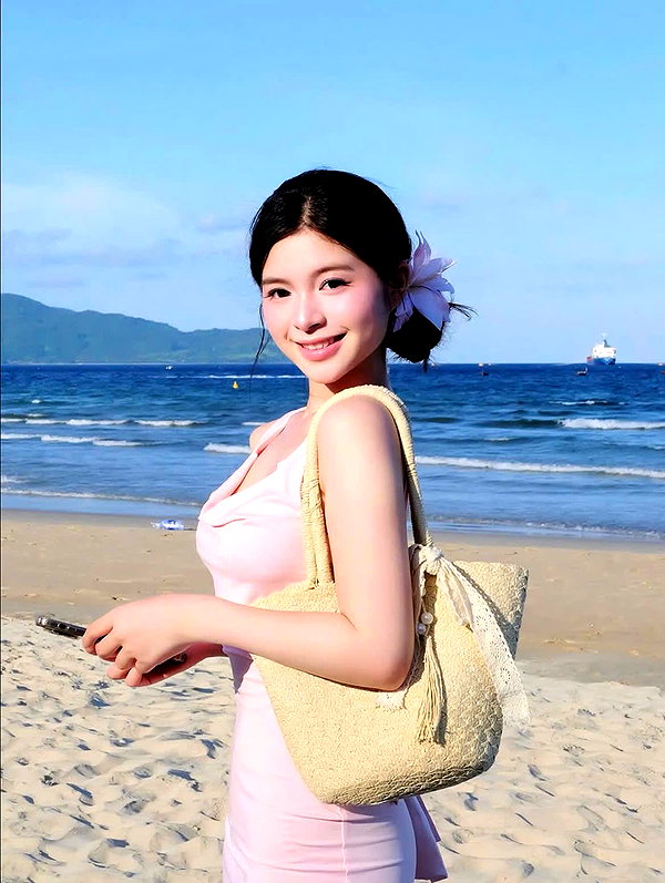 lyhythuedoxinh instagram image archive image