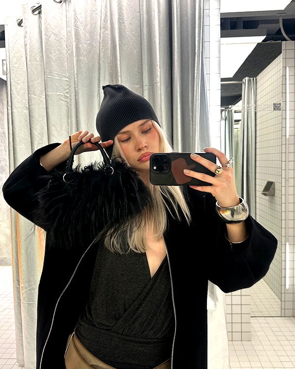 girlcalledluca instagram image archive image