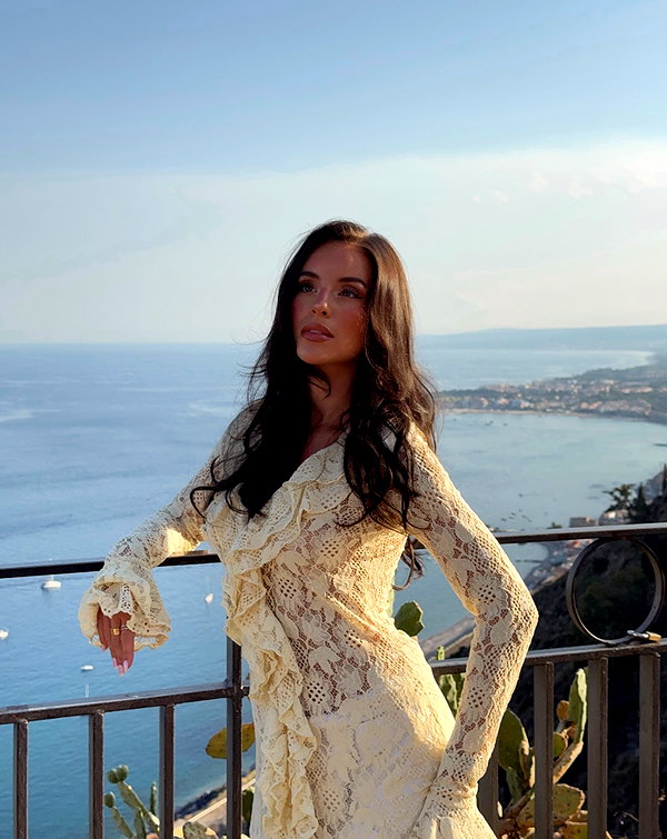 zoeliss instagram image archive image
