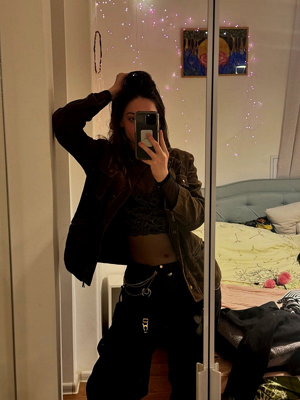 eva_romanovski instagram image archive image