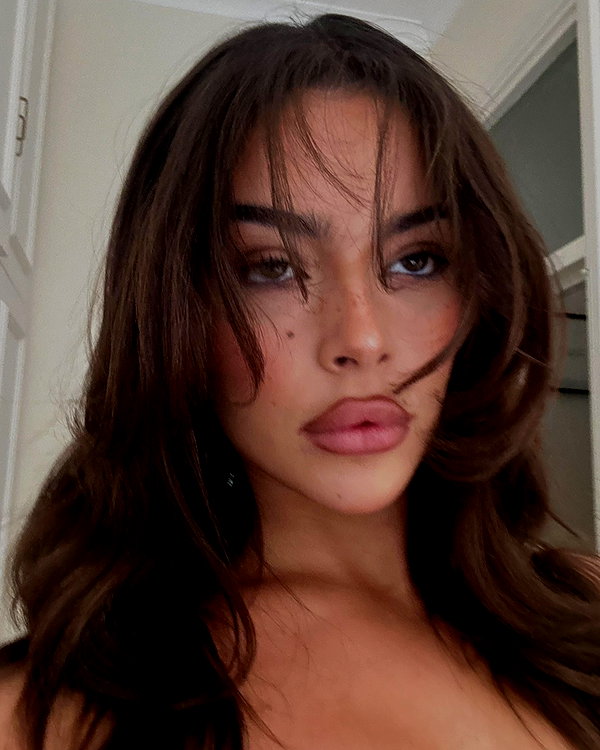 oliviaphillipps instagram image archive image