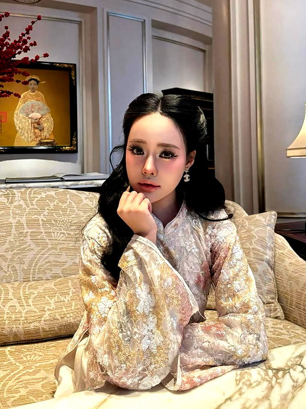 lyhythuedoxinh instagram image archive image