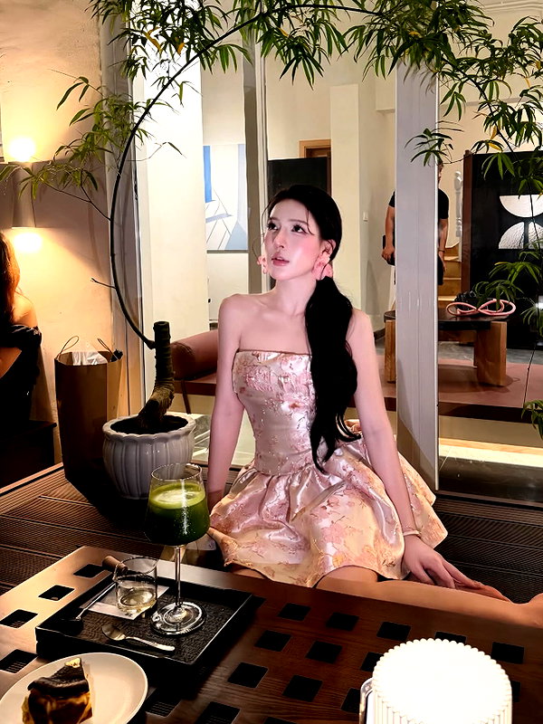 lyhythuedoxinh instagram image archive image
