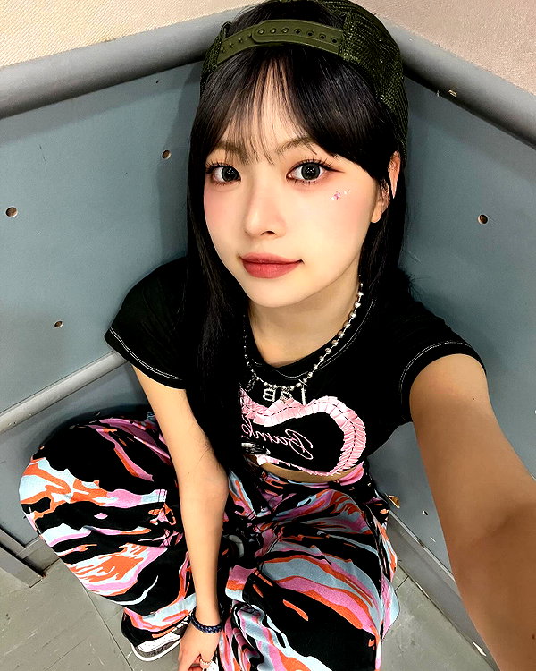 hhh.e_c.v instagram image archive image