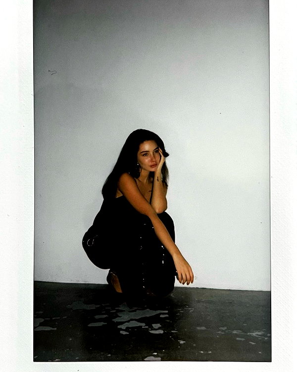 veroni22ka instagram image archive image