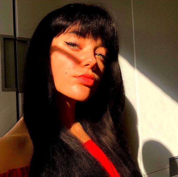 vanessa.rhd instagram image archive image