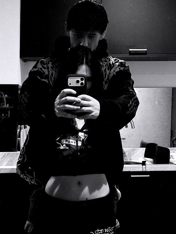 alice_hez instagram image archive image