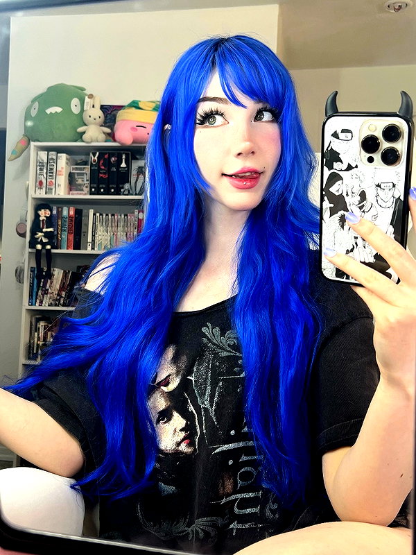 danielle.mercedie instagram image archive image