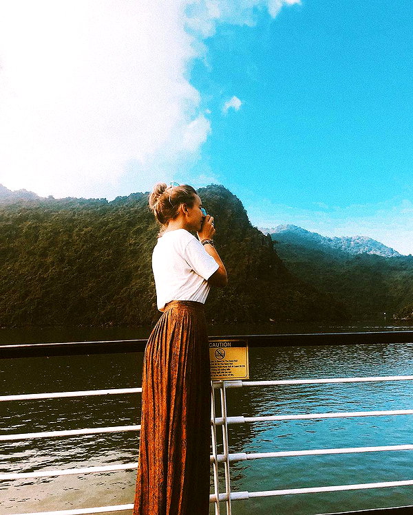 pia__kim instagram image archive image