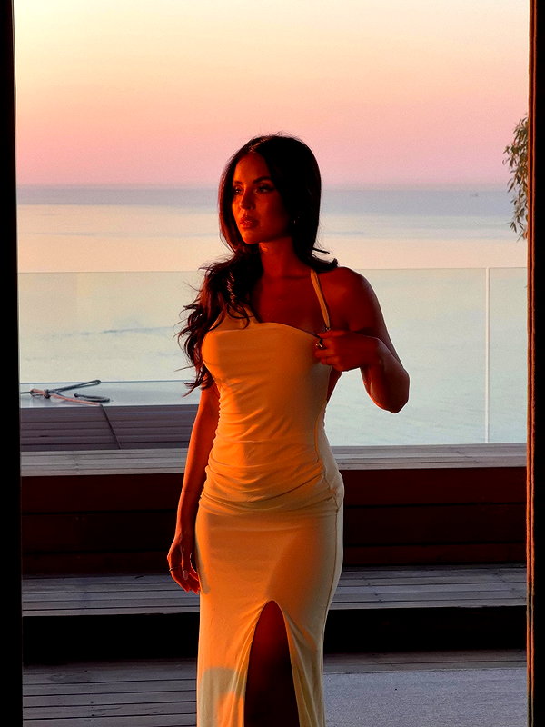 zoeliss instagram image archive image